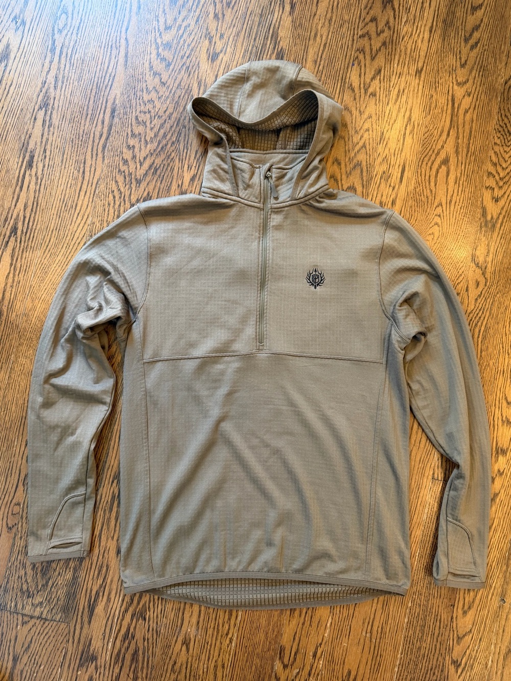 Born primitive quarter zip Large